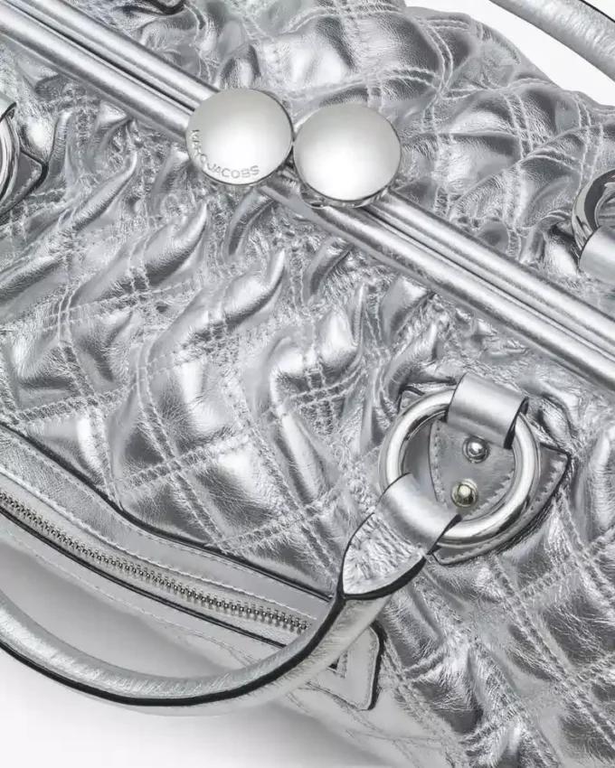 Borsa Stam in pelle metallizzata trapuntata, riedizione Borsa Stam in pelle metallizzata trapuntata, riedizione