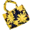 Borsa tote con motivo floreale laser