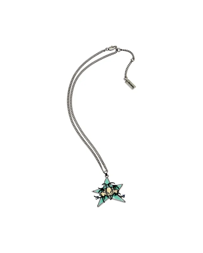 Collana con ciondolo a stella