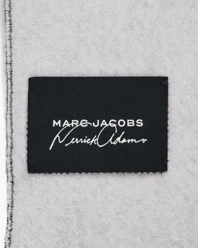 Derrick Adams X Marc Jacobs Sciarpa in lana con motivo a dadi Derrick Adams X Marc Jacobs Sciarpa in lana con motivo a dadi