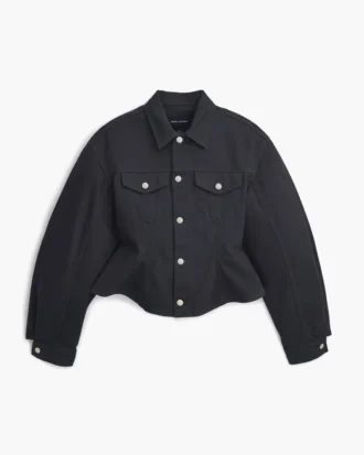 giacca in denim a pieghe 1 330x413 - Giacca in denim a pieghe