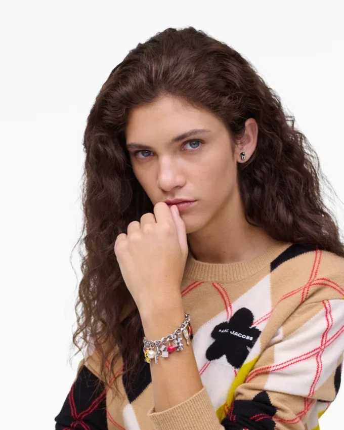 Il bracciale con ciondoli Trinket