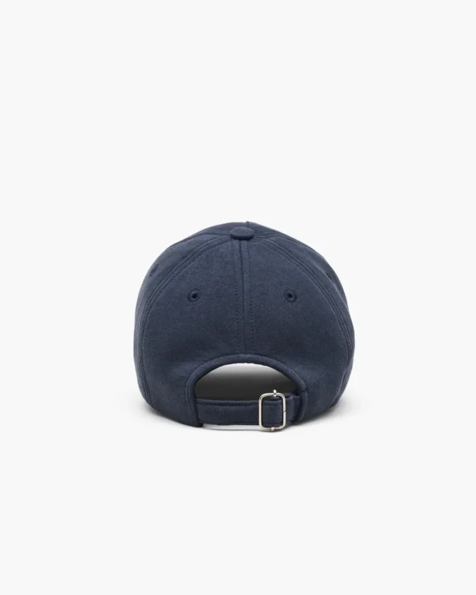 Il cappellino Eden di A.P.C. X Marc Jacobs Il cappellino Eden di A.P.C. X Marc Jacobs