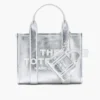 Il charm in pelle metallizzata Nano Tote Il charm in pelle metallizzata Nano Tote