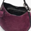 La borsa hobo grande in pelle scamosciata