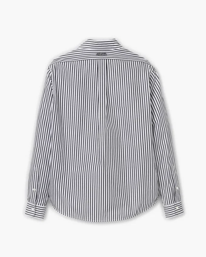 La camicia a righe La camicia a righe