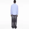 LA CAMICIA A RIGHE LA CAMICIA A RIGHE