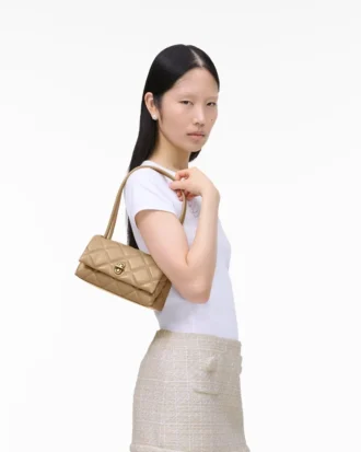 La mini borsa a doppia tracolla trapuntata
