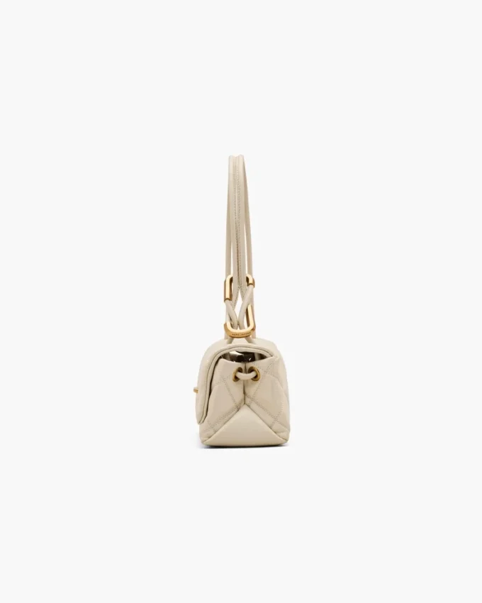 La mini borsa a doppia tracolla trapuntata La mini borsa a doppia tracolla trapuntata