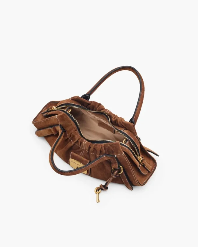 La piccola borsa Cristina in pelle scamosciata La piccola borsa Cristina in pelle scamosciata