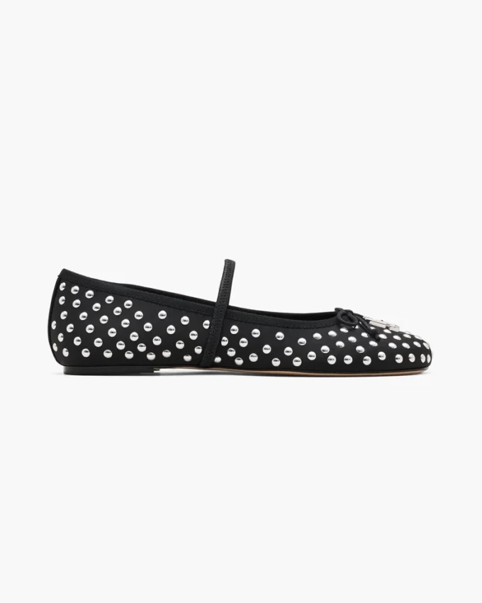 Le ballerine Sabrina con borchie Le ballerine Sabrina con borchie