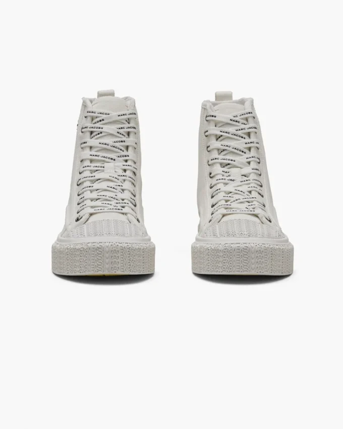 Le sneakers alte Le sneakers alte