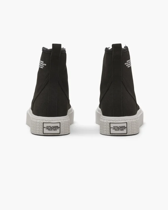 Le sneakers alte Le sneakers alte