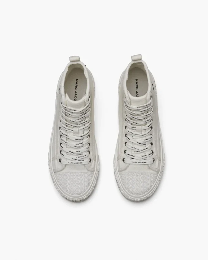 Le sneakers alte Le sneakers alte