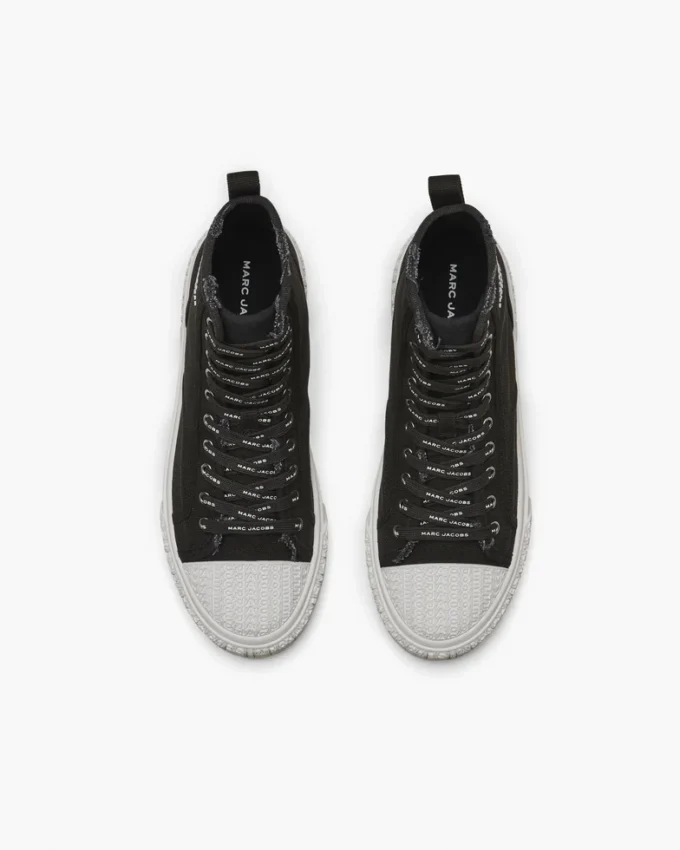 Le sneakers alte Le sneakers alte