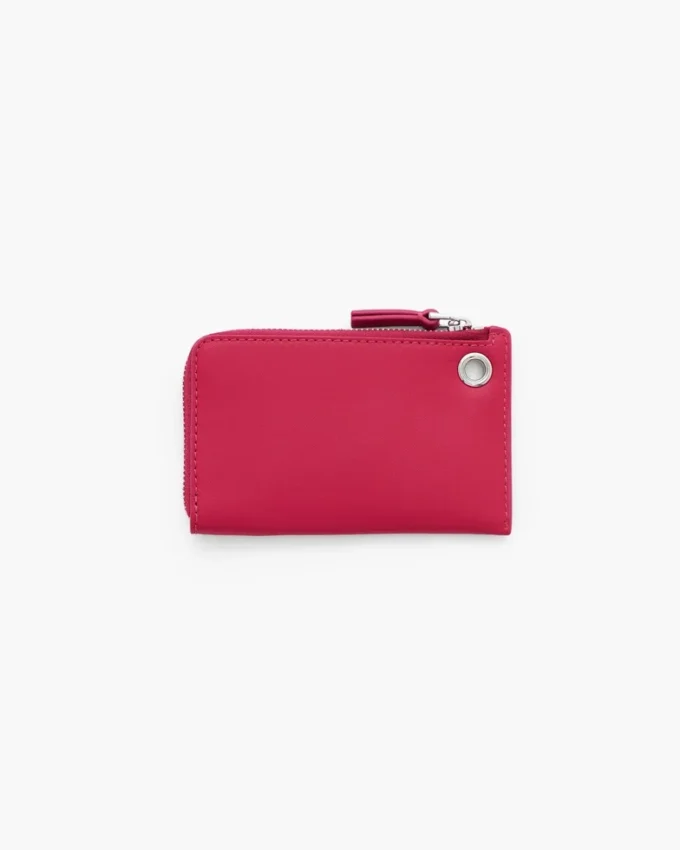 Portafoglio con chiusura superiore e charm Portafoglio con chiusura superiore e charm