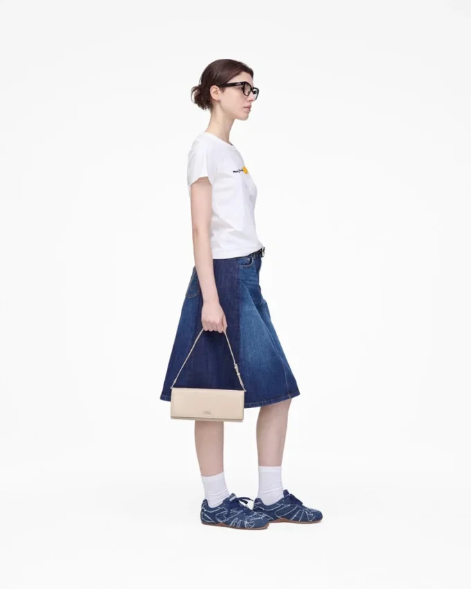 T-shirt slim con logo Daisy