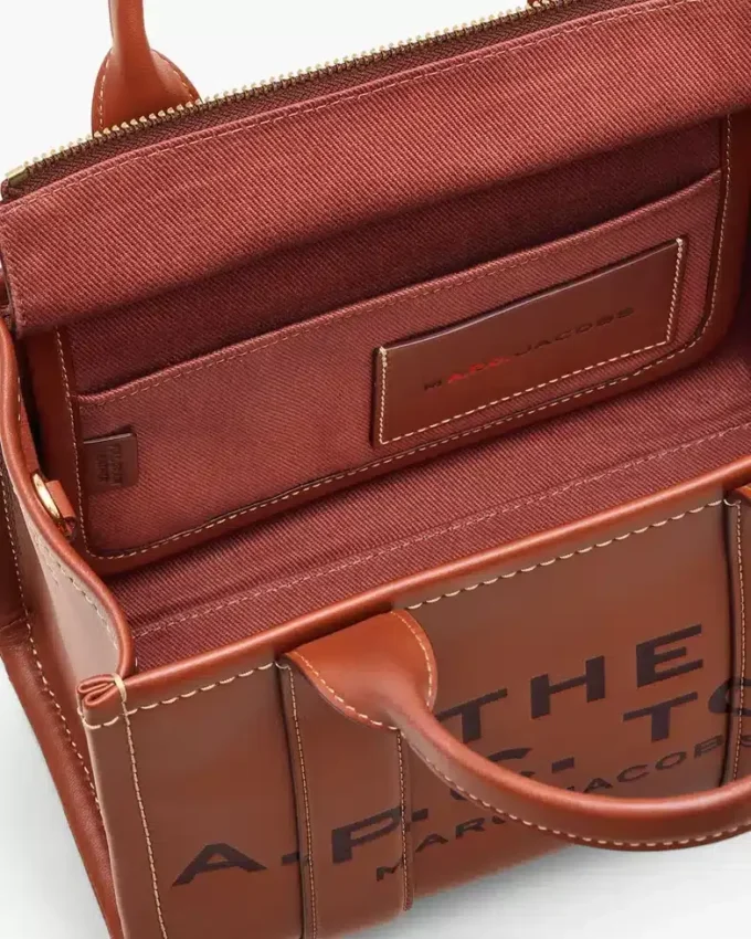 The A.P.C. X Marc Jacobs Leather Small Tote Bag The A.P.C. X Marc Jacobs Leather Small Tote Bag