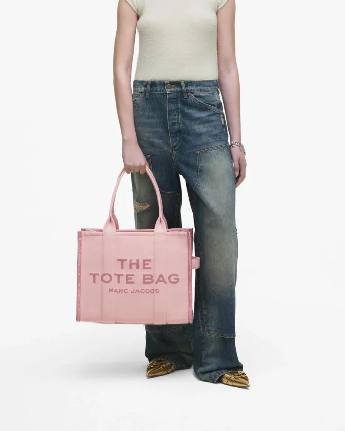 The large jacquard Tote Bag