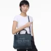 The medium Tote Bag in pelle