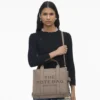 The medium Tote Bag in pelle