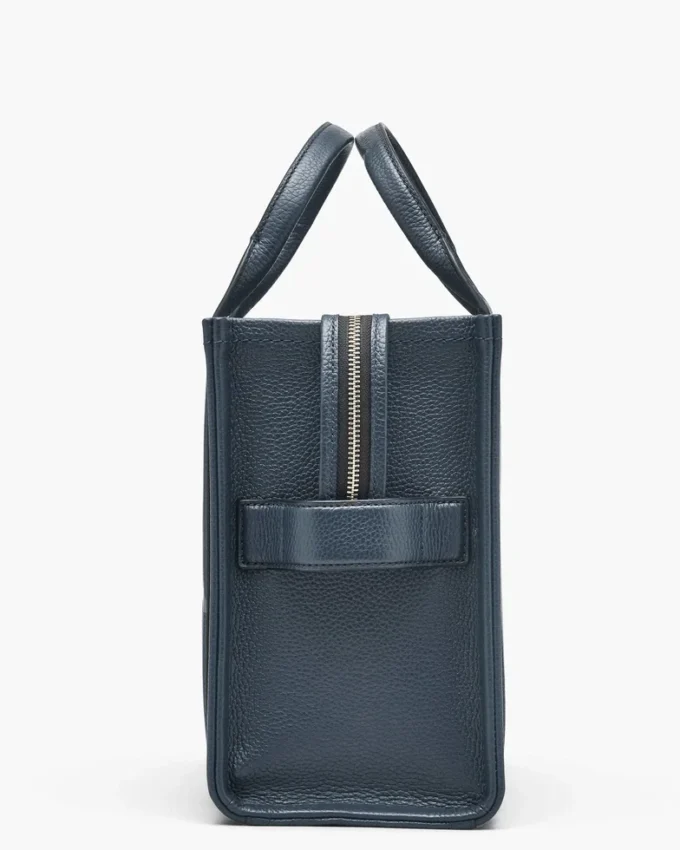 The medium Tote Bag in pelle