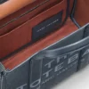 The medium Tote Bag in pelle