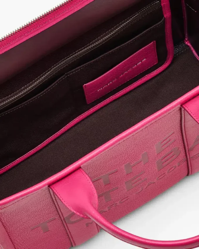 The medium Tote Bag in pelle