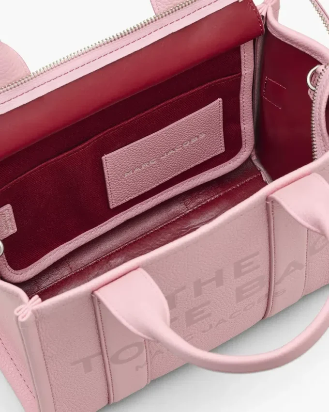 The medium Tote Bag in pelle