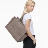 The Puffy Nylon Tote Bag grande The Puffy Nylon Tote Bag grande
