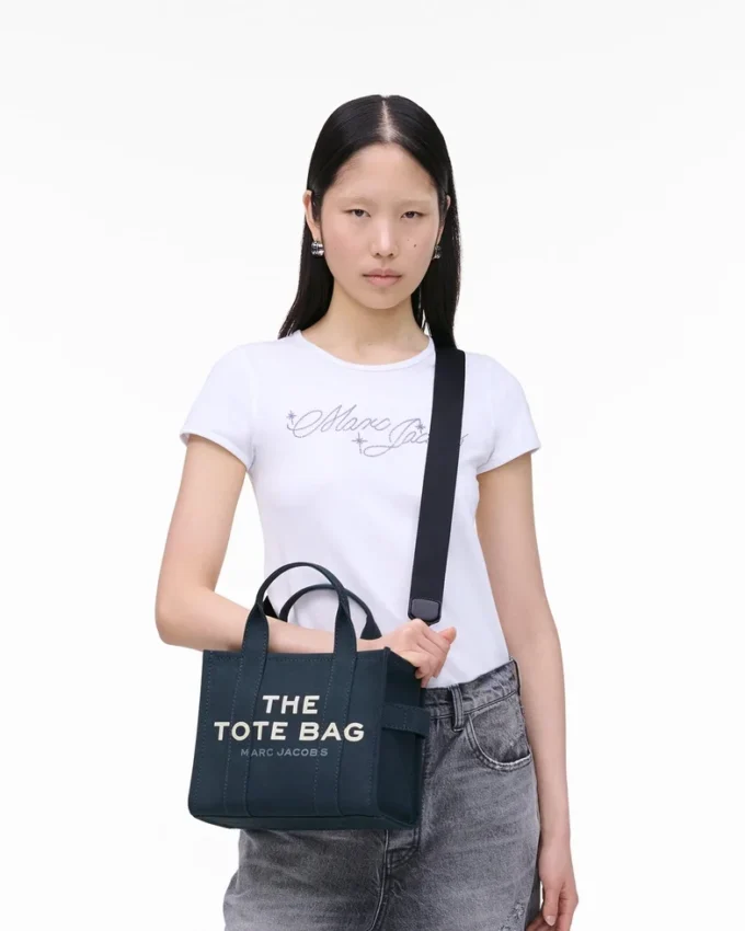 The small Tote Bag in cloth