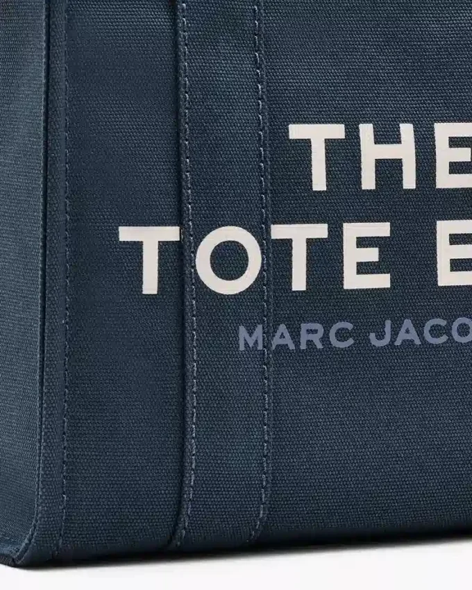 The small Tote Bag in cloth