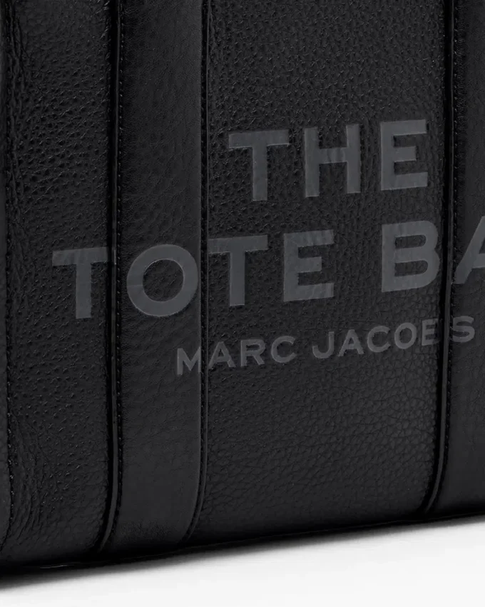 The small Tote Bag in leather The small Tote Bag in leather