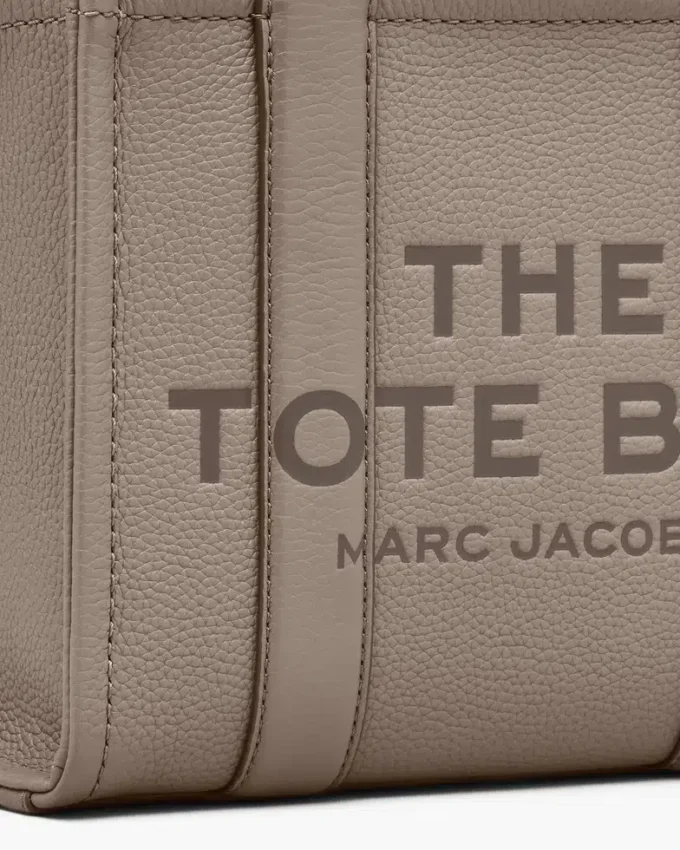 The small Tote Bag in leather The small Tote Bag in leather
