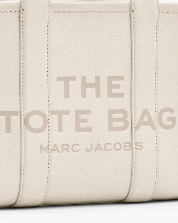 The small Tote Bag in leather The small Tote Bag in leather
