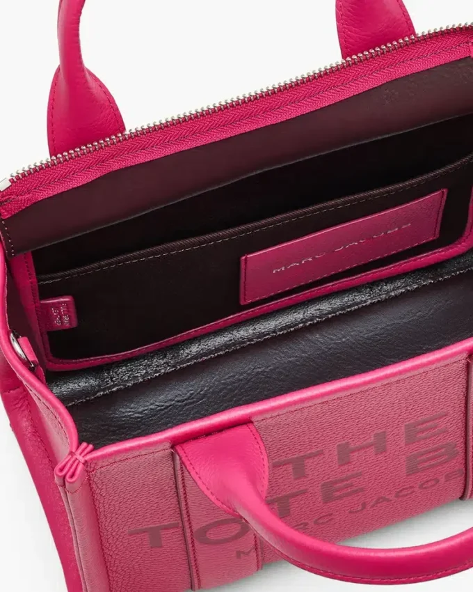 The small Tote Bag in leather The small Tote Bag in leather