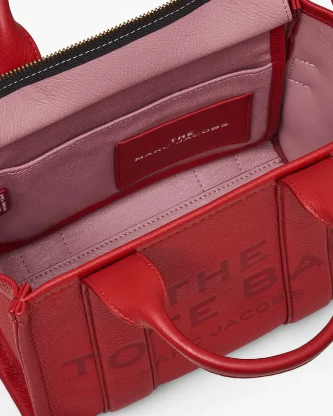 The small Tote Bag in leather