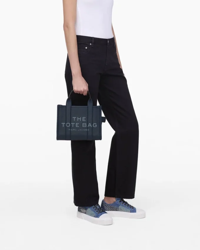 The small Tote Bag in leather The small Tote Bag in leather