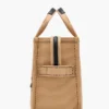 The Tote Bag media in tela con charm Trompe L’Oeil The Tote Bag media in tela con charm Trompe L’Oeil