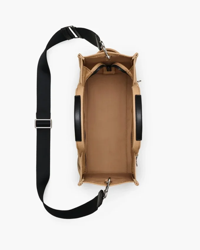 The Tote Bag media in tela con charm Trompe L’Oeil The Tote Bag media in tela con charm Trompe L’Oeil